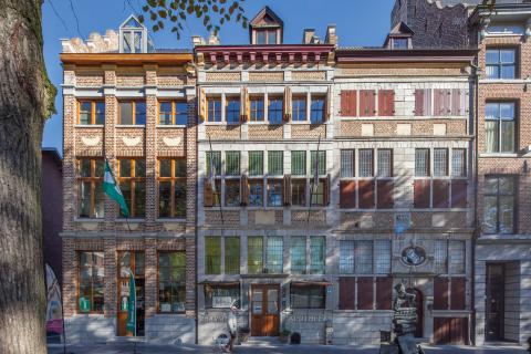 Markt apotheemuseum en toerisme